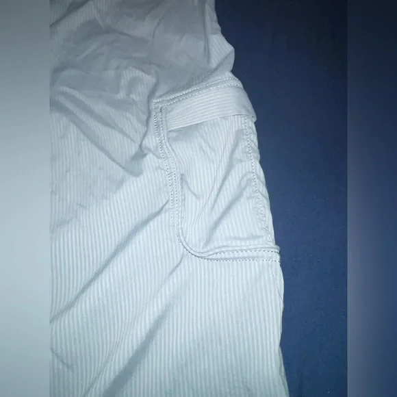 Lululemon Gray Cargo Capri Pants - Picture 3 of 12